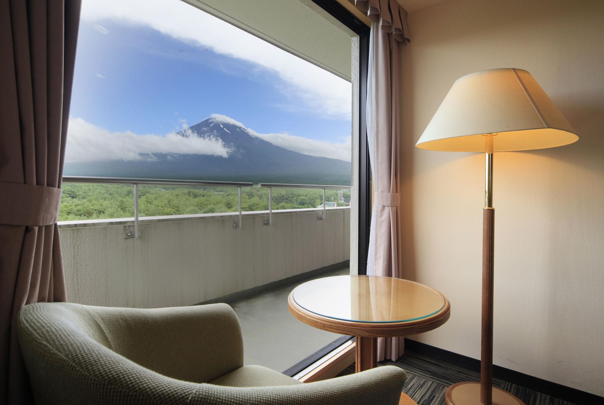 Hotel Regina Kawaguchiko Fujikawaguchiko Bagian luar foto