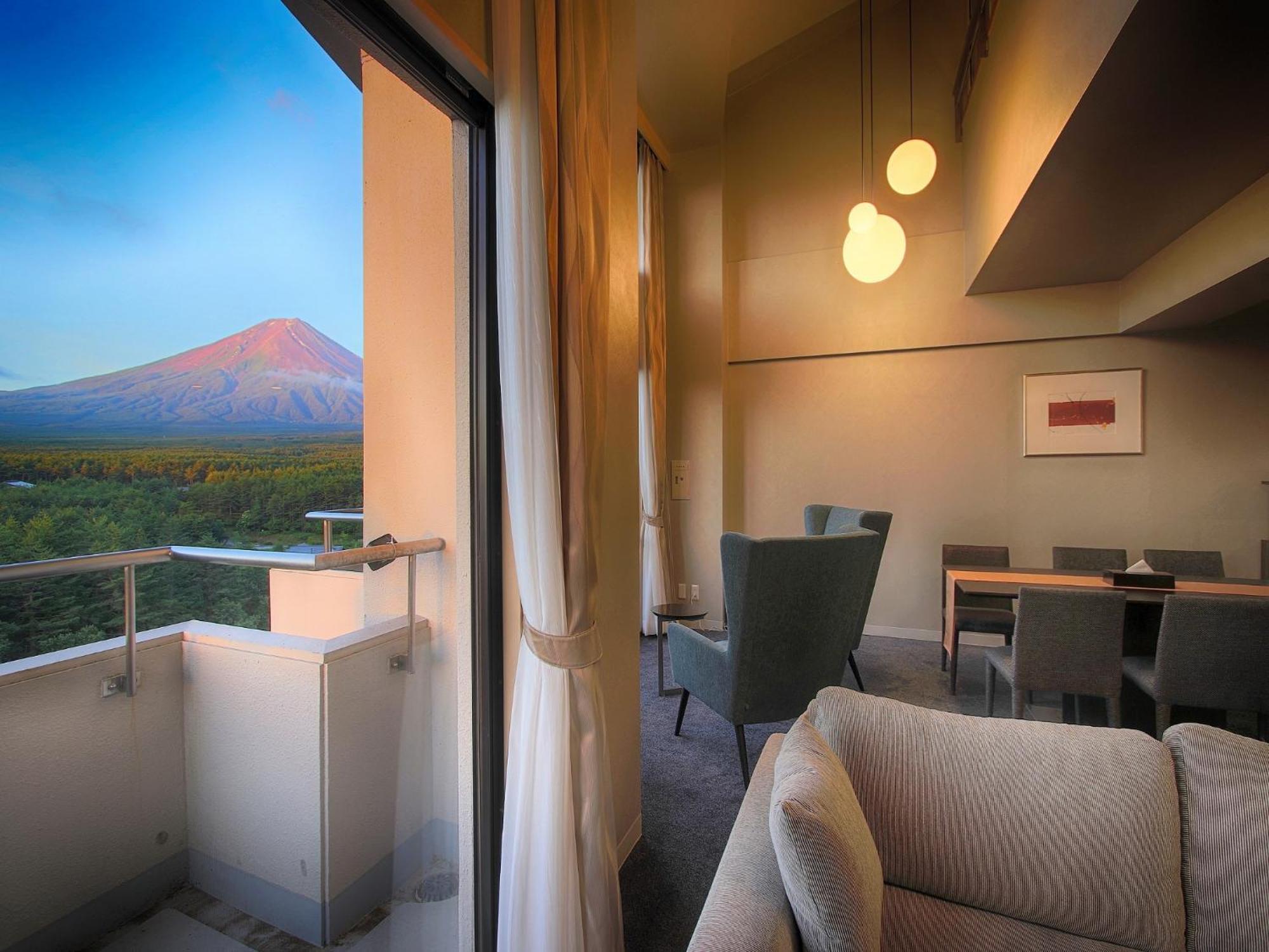 Hotel Regina Kawaguchiko Fujikawaguchiko Bagian luar foto