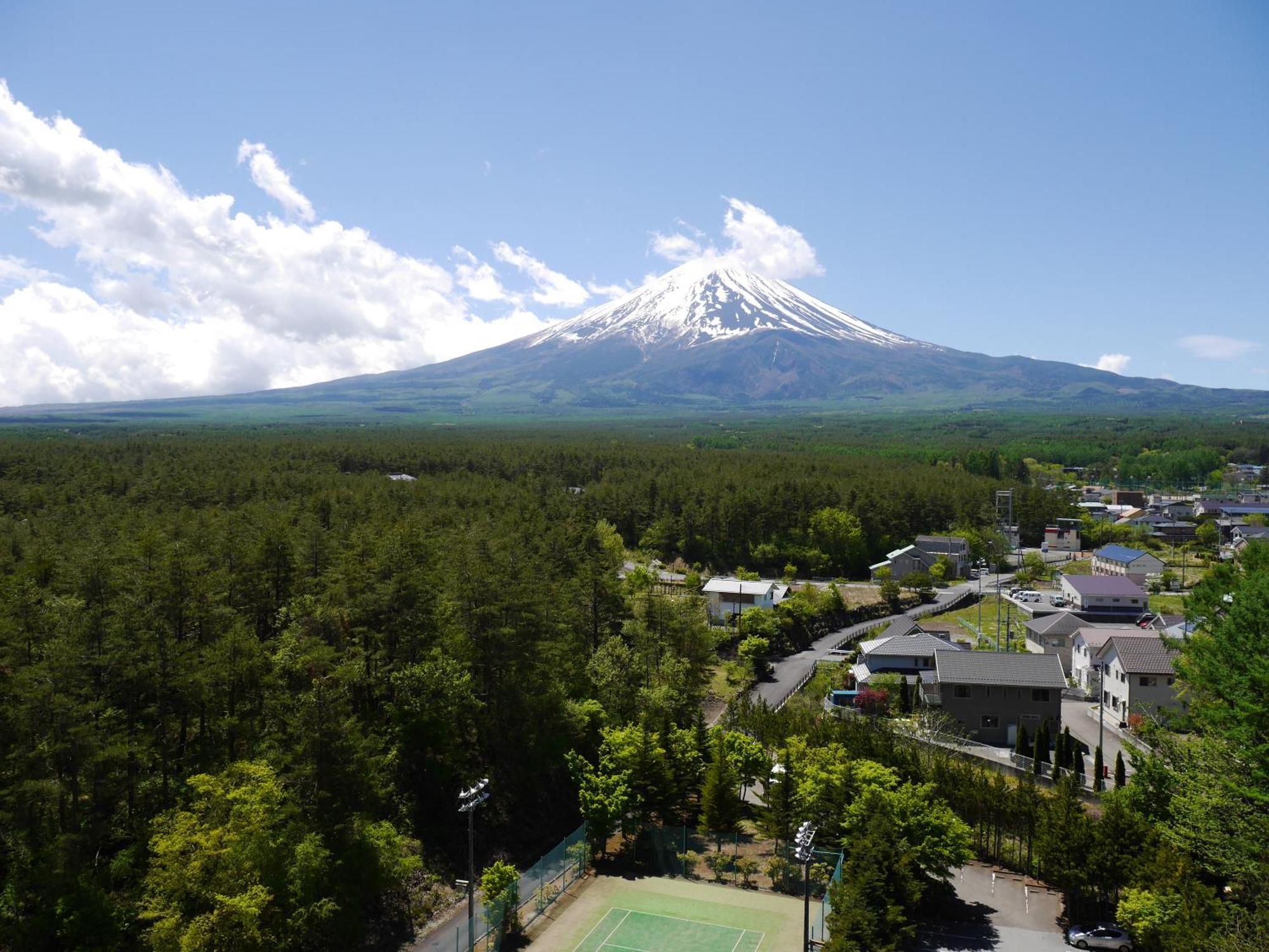Hotel Regina Kawaguchiko Fujikawaguchiko Bagian luar foto
