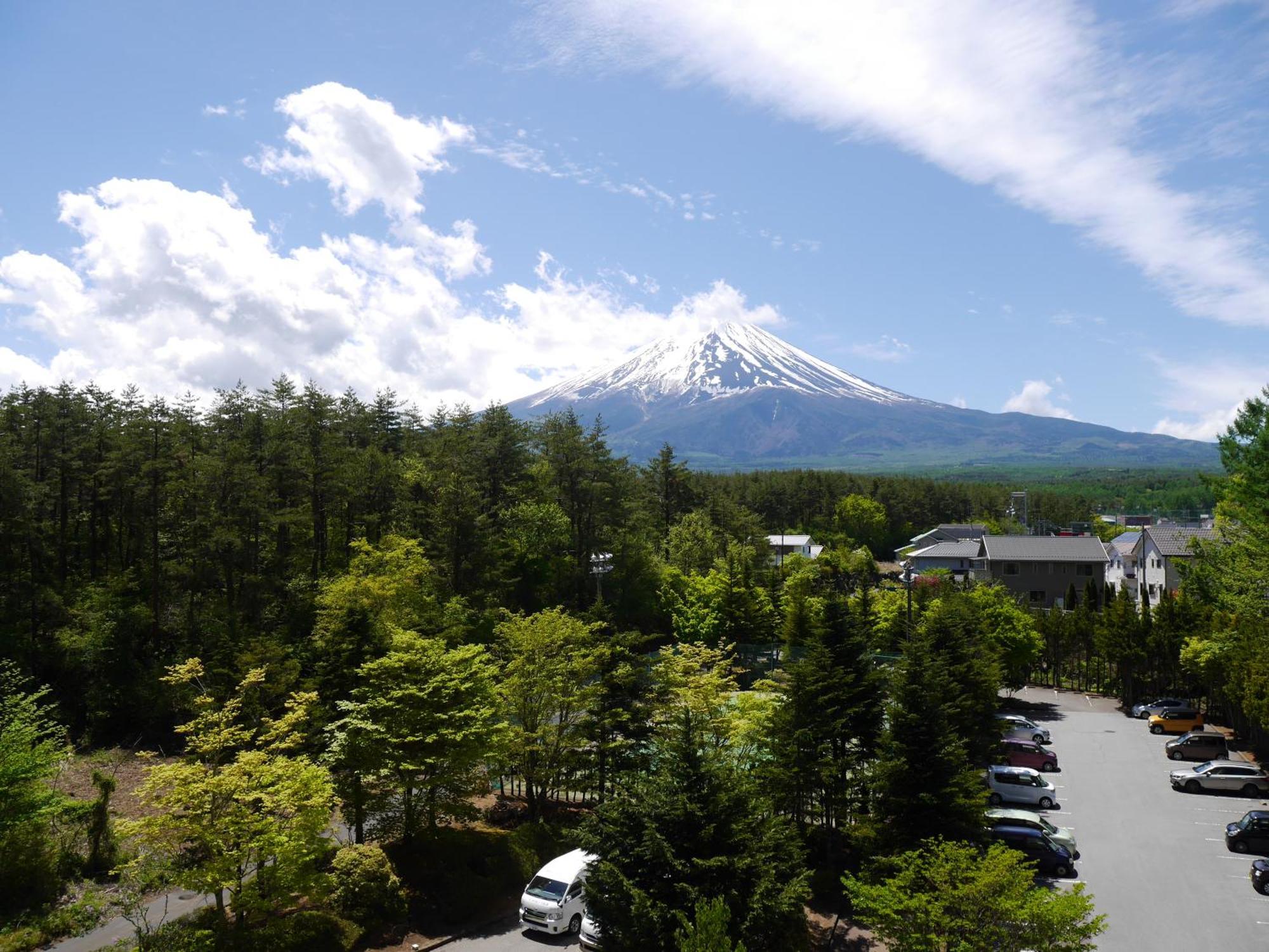 Hotel Regina Kawaguchiko Fujikawaguchiko Bagian luar foto