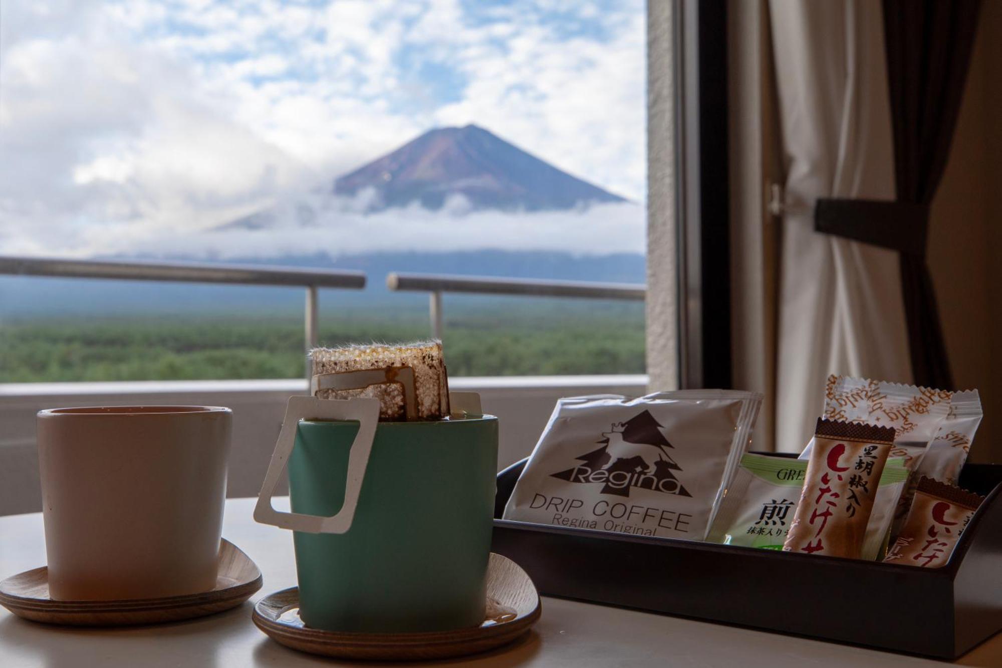 Hotel Regina Kawaguchiko Fujikawaguchiko Bagian luar foto