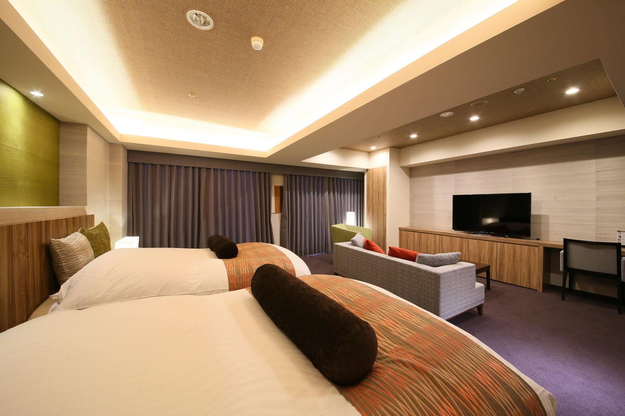 Hotel Regina Kawaguchiko Fujikawaguchiko Bagian luar foto